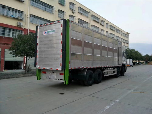 鋁合金豬苗運(yùn)輸車價(jià)格 東風(fēng)天龍前四后八9米6全鋁合金仔豬運(yùn)輸車價(jià)格